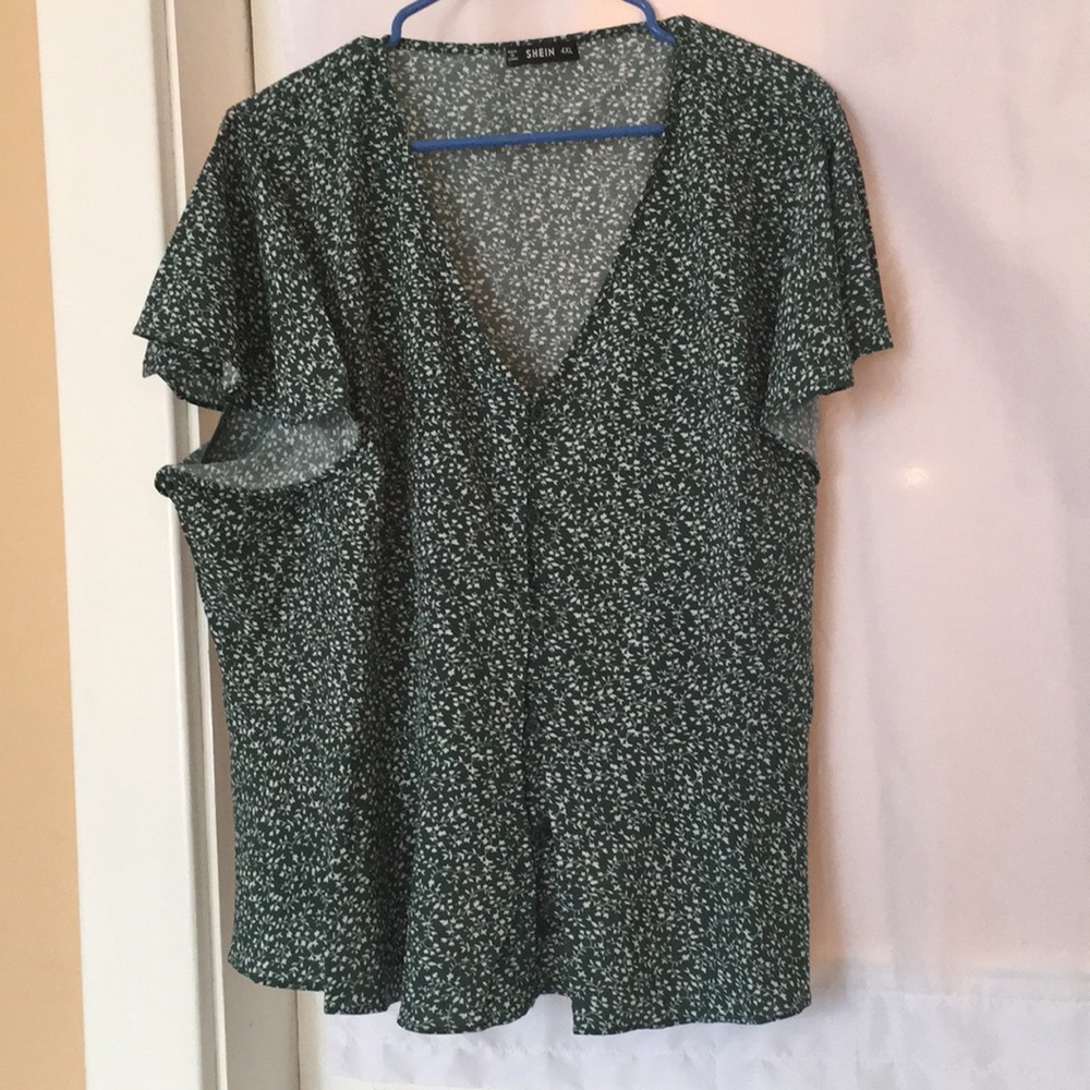 V-neck all over print
